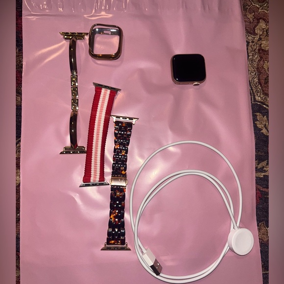 Apple Watch Series 4 40mm rose gold